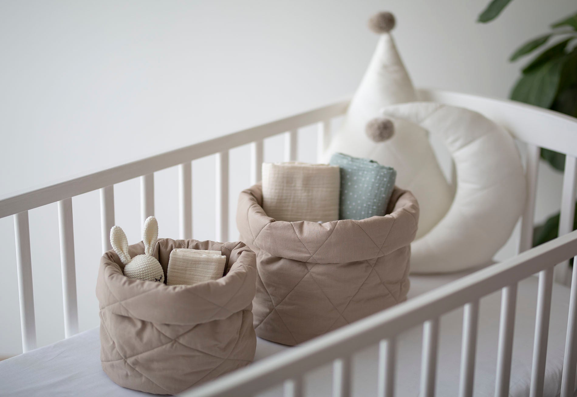 Daiktų laikymo krepšeliai