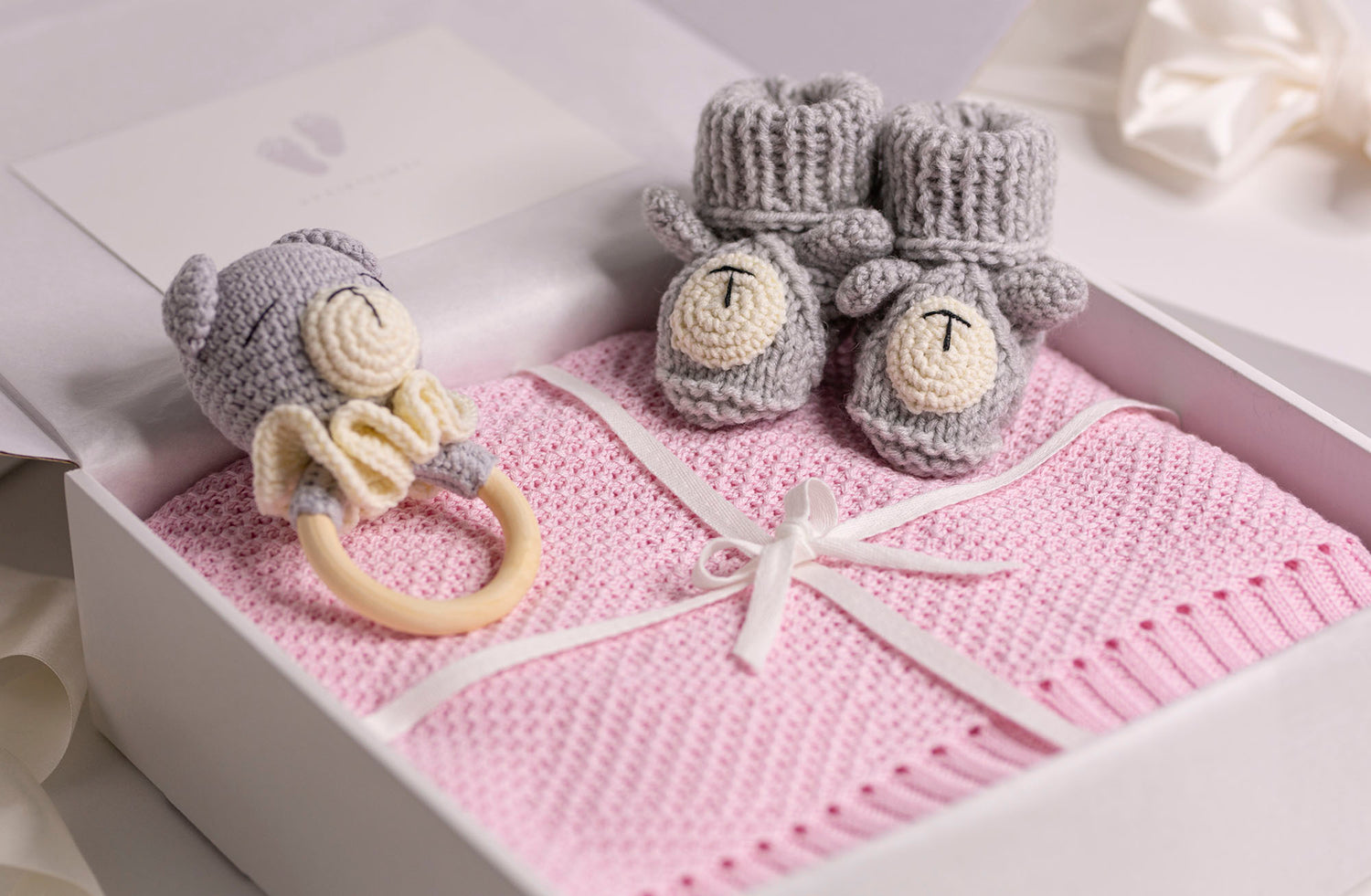 Dovanų rinkinys dėžutėje "Rožinė pasaka"