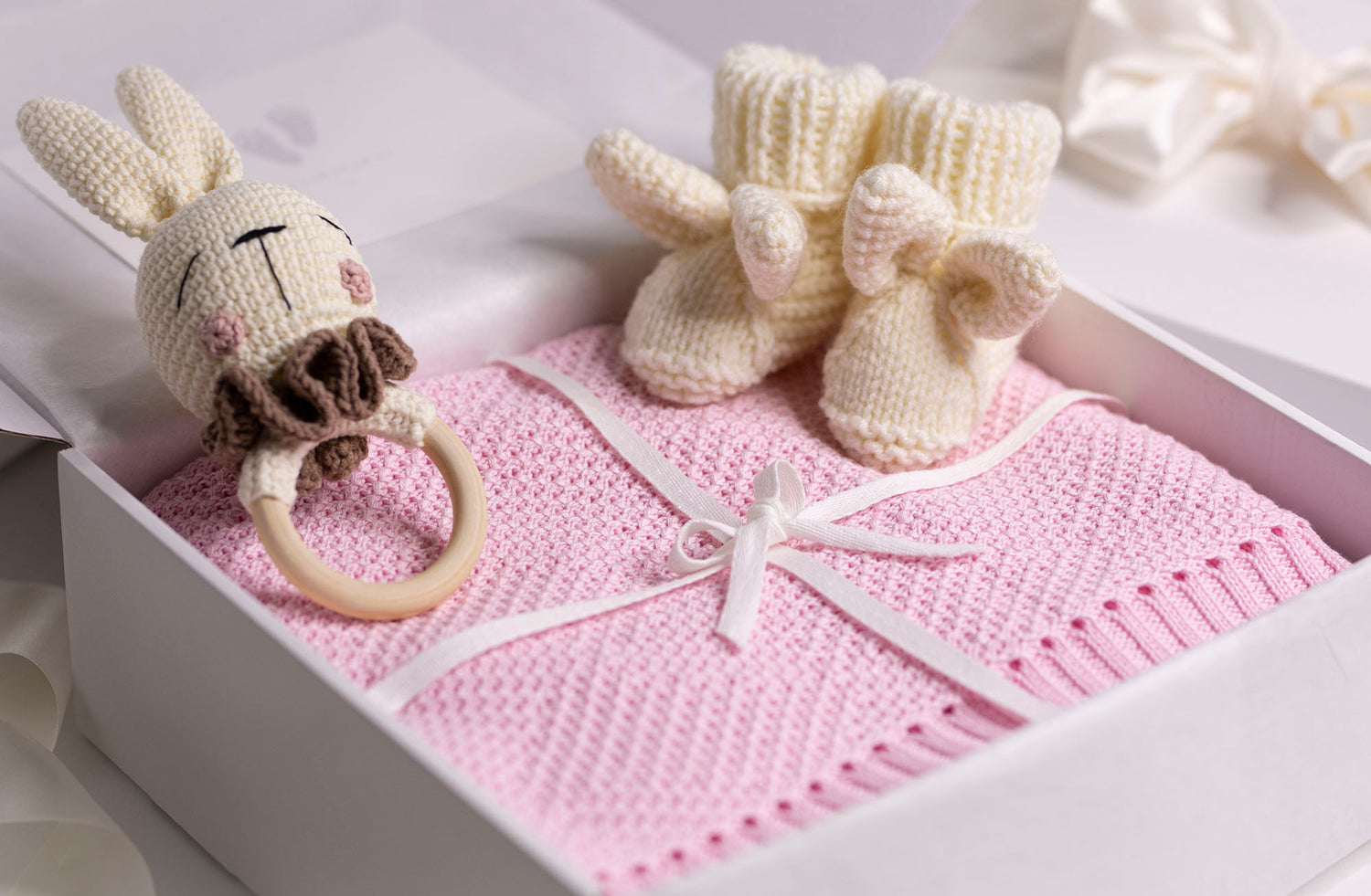 Dovanų rinkinys dėžutėje "Rožinė pasaka"