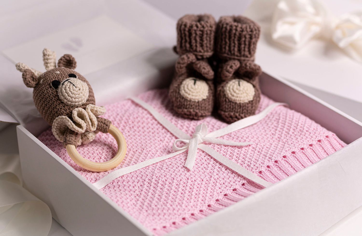 Dovanų rinkinys dėžutėje "Rožinė pasaka"