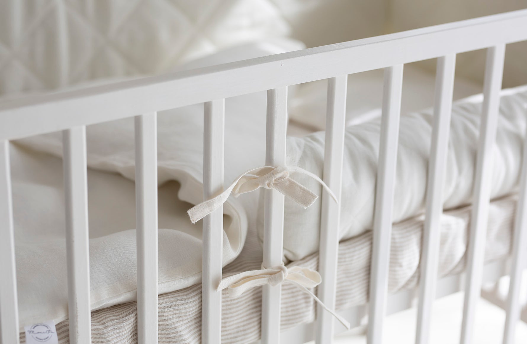 Premium 100% lino lovytės apsaugėlės kūdikiams "SILEA"