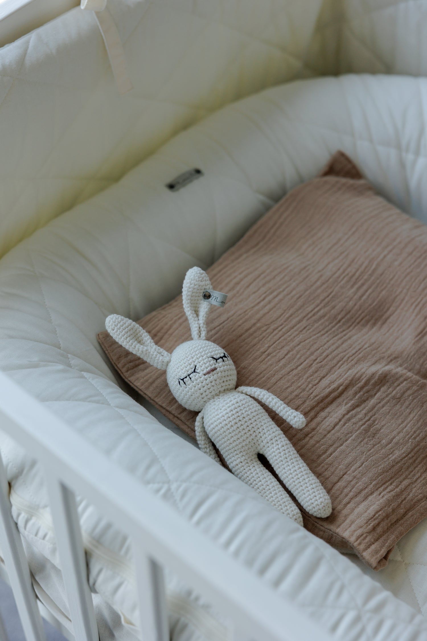 Nertas žaisliukas "Zuikutis"