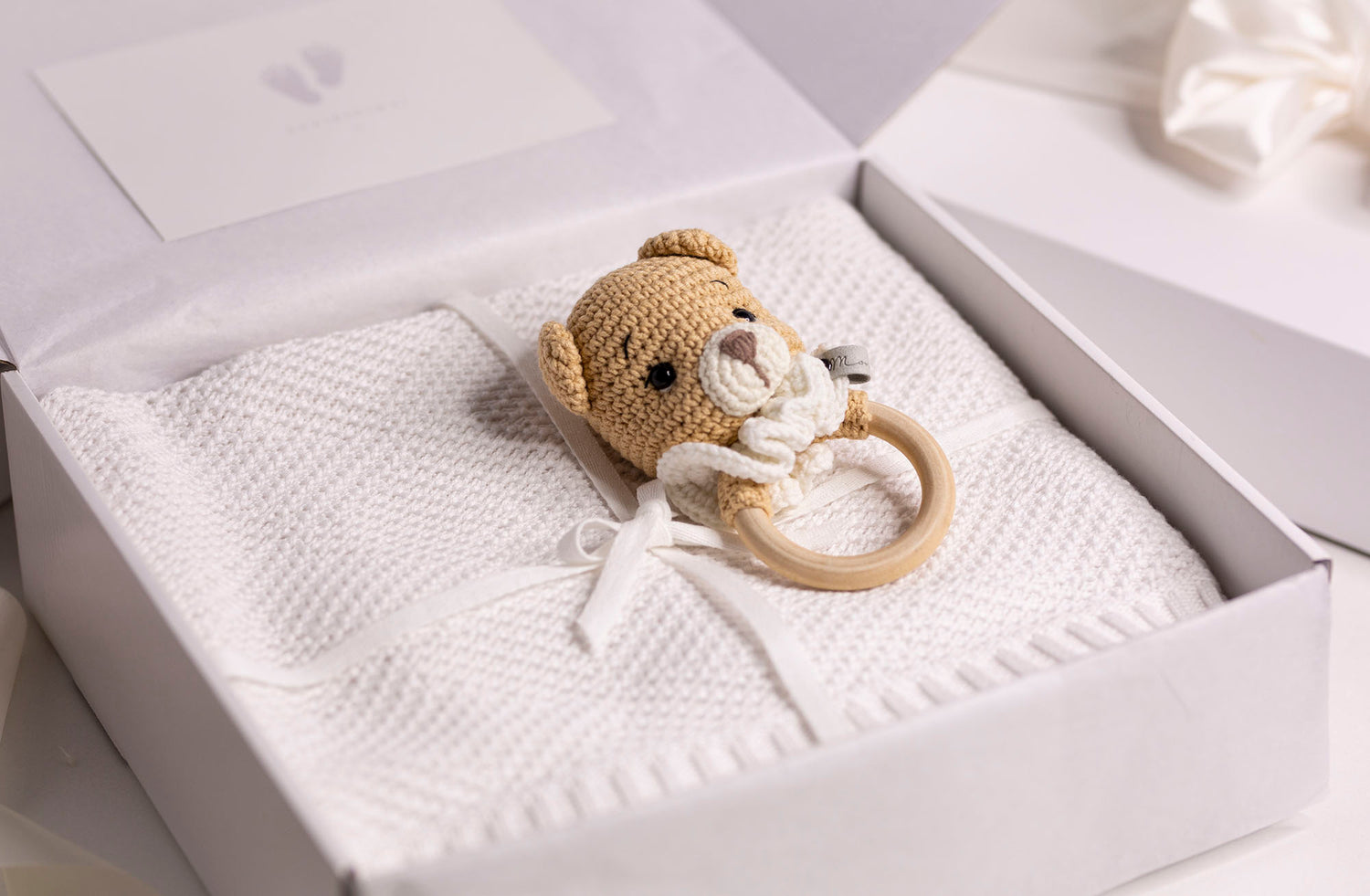 Dovanų rinkinys dėžutėje "Balta pasaka"