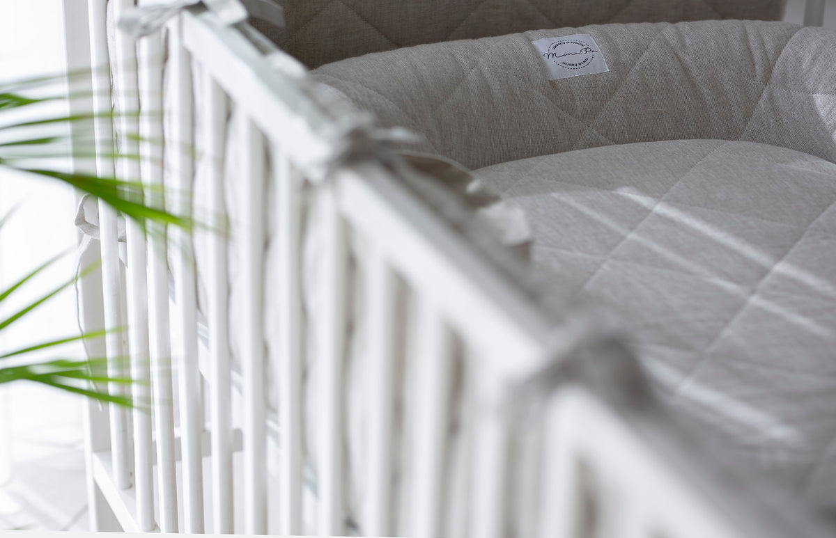 Premium 100% lino lizdelis - gultelis kūdikiams su tvirtu pagrindu "NUMA"