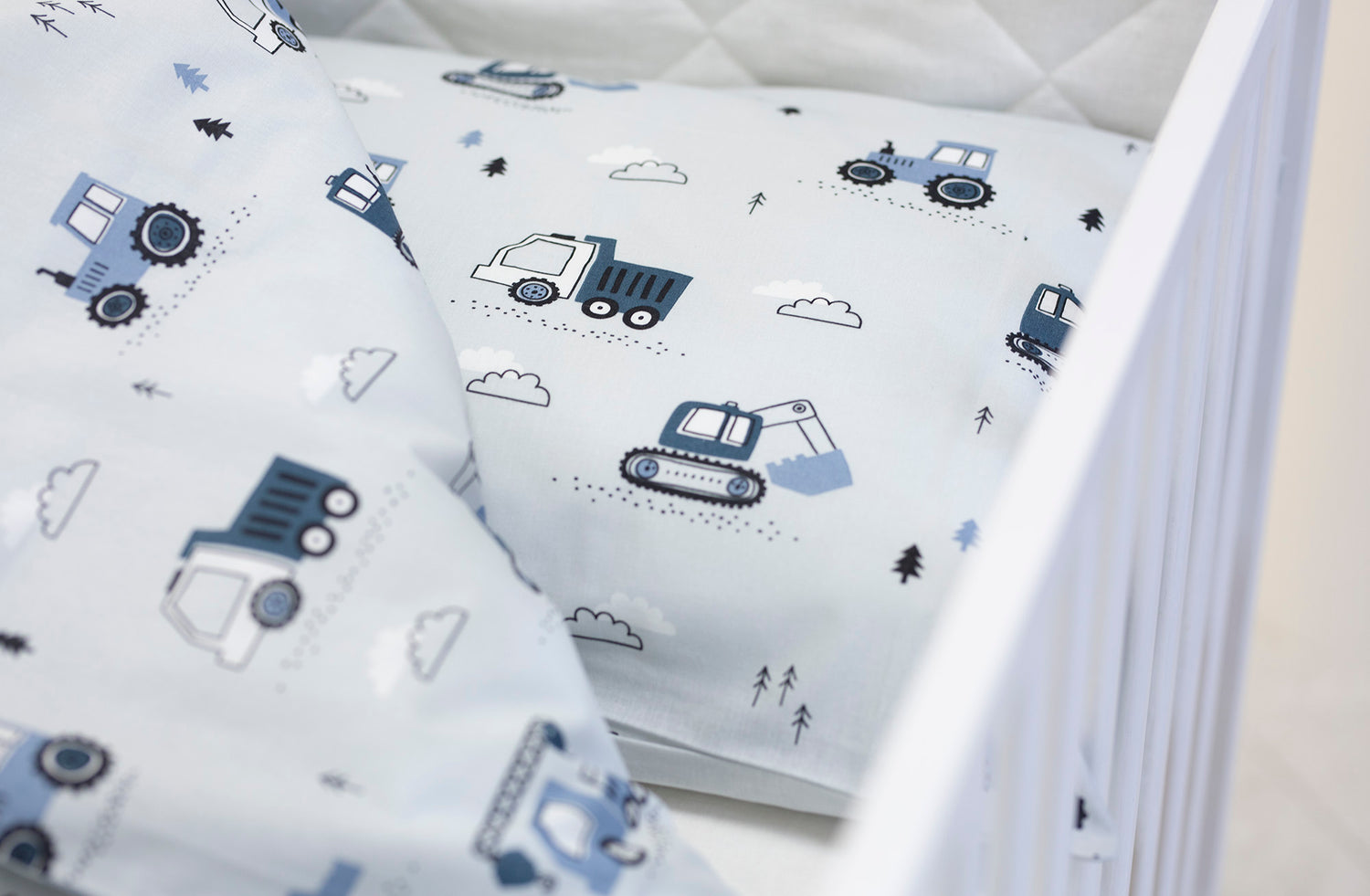 Medvilnės drobelės patalynė "Mažieji darbininkai"