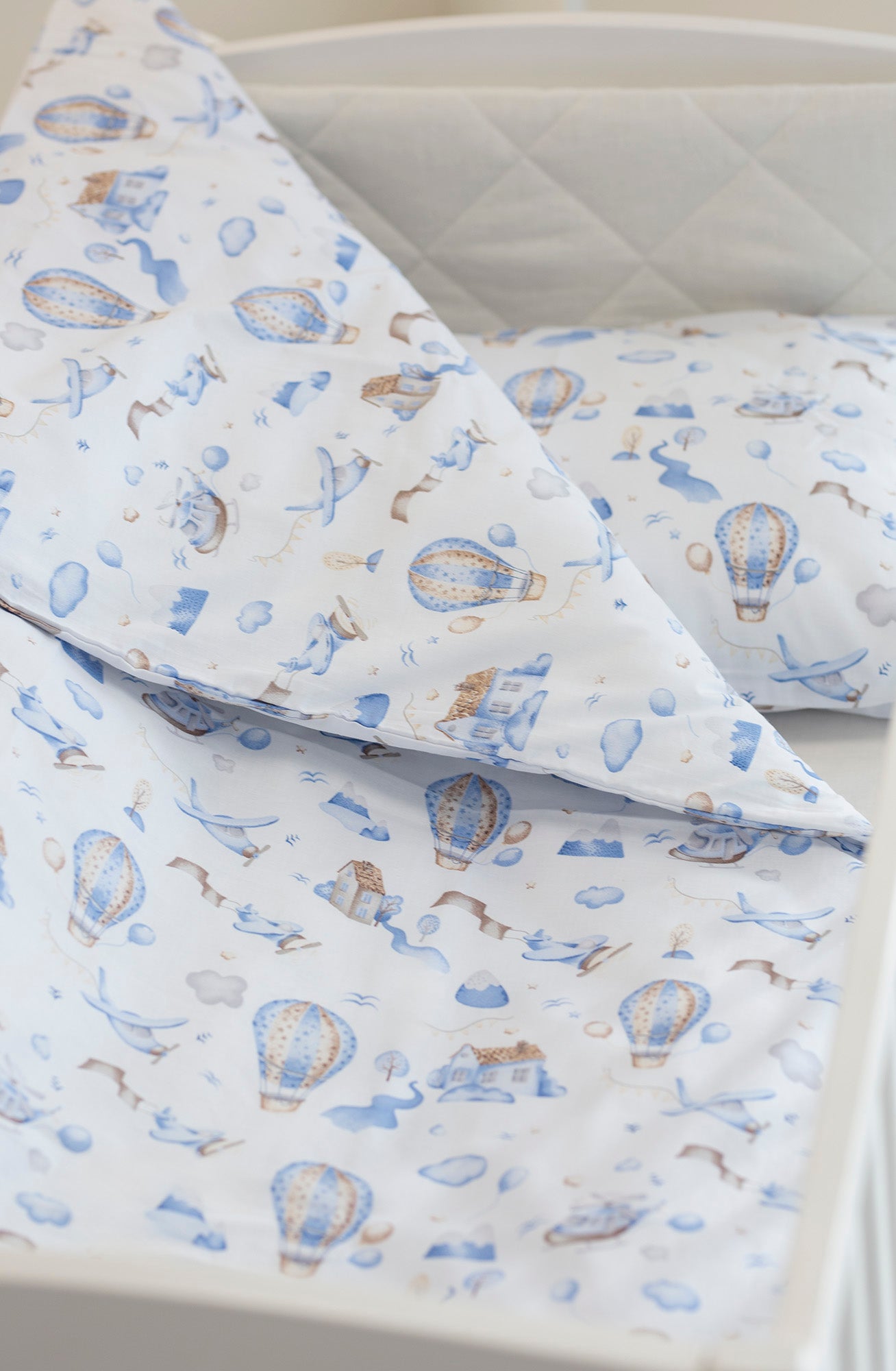 Medvilnės drobelės patalynė "Aukštyn"