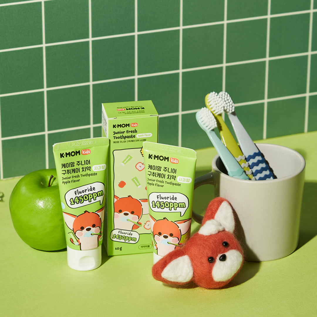 K-MOM dantų pasta su fluoru 1450 ppm., obuolių skonio, 60g.