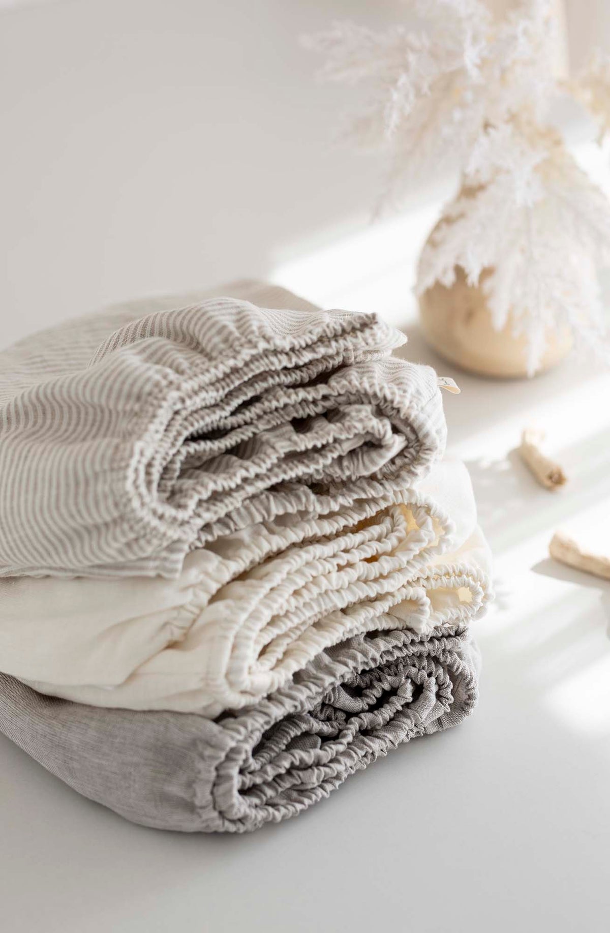 Premium 100% lino paklodė su guma vaikams "SILEA"