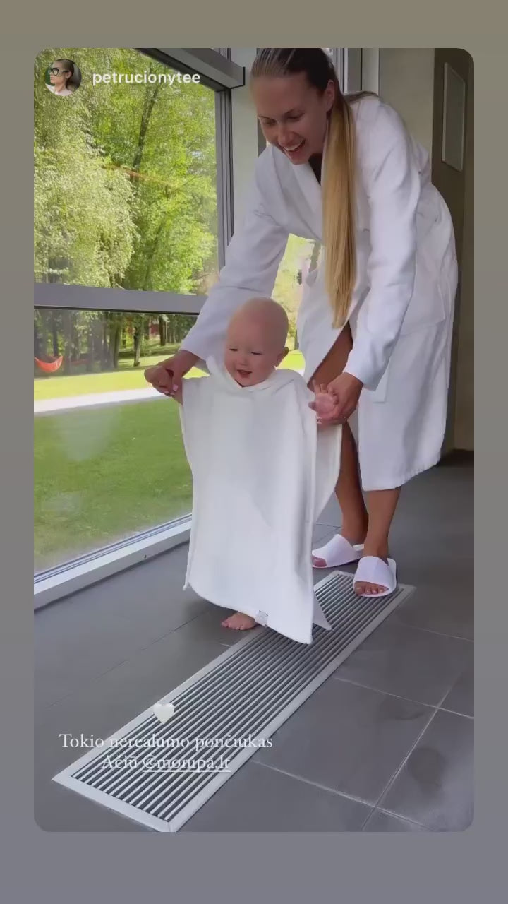 Vaikiškas pončas - rankšluostis su gobtuvu iš bambuko ir medvilnės