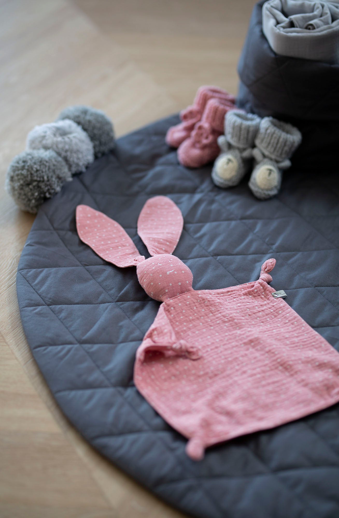 Muslin bunny lovey "Pink with white dots"