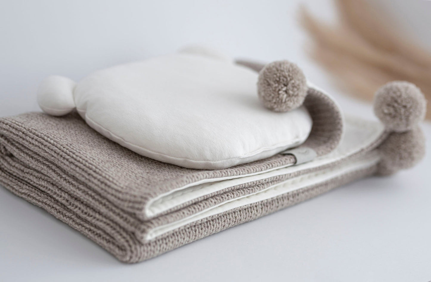 Double-sided wool blanket
